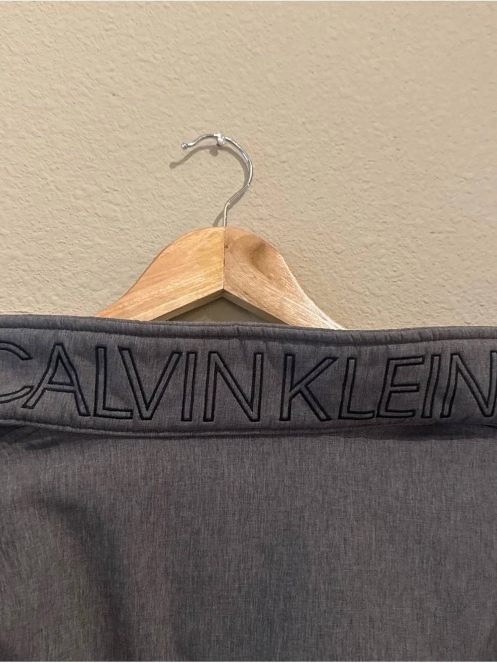 Calvin Klein Gray Softshell Zip Jacket | Embroidered Logo | Men’s Medium